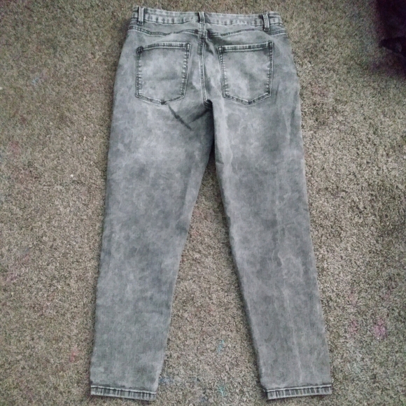 gray straight leg jeans - Picture 2 of 5